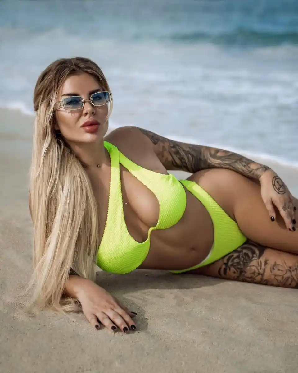 Mila escort in Milan