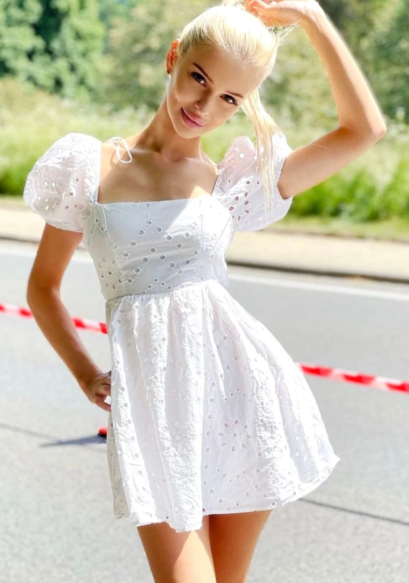 Milena escort in Rome
