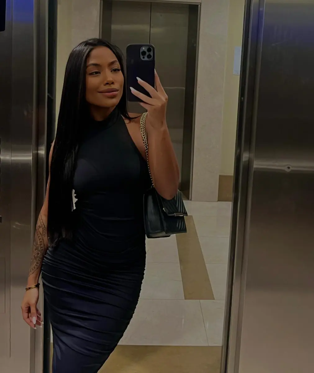 Naomi escort in Milan