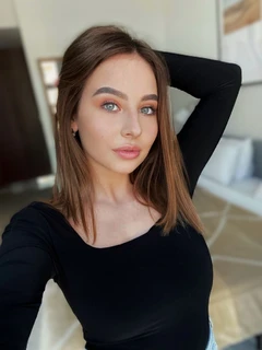 Nikole escort in Milan