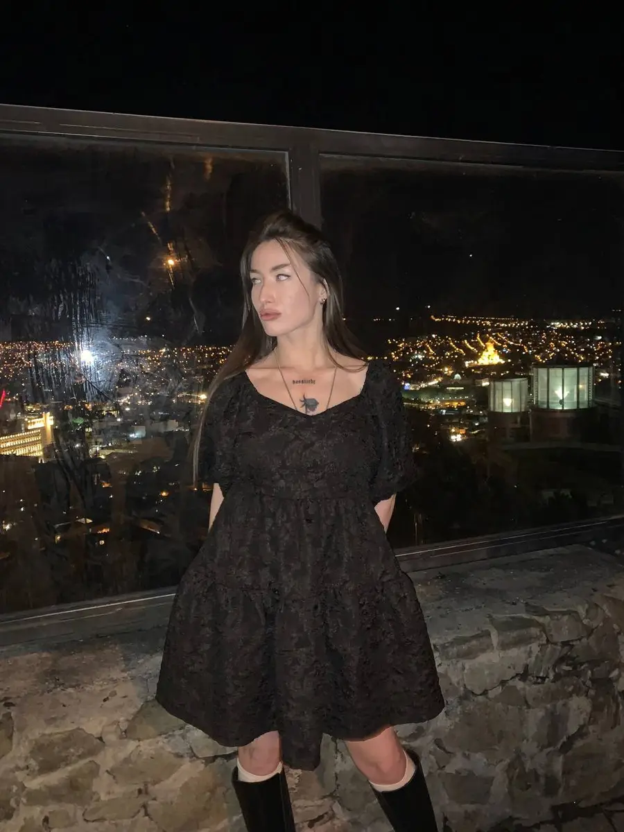 Sophia escort in Milan
