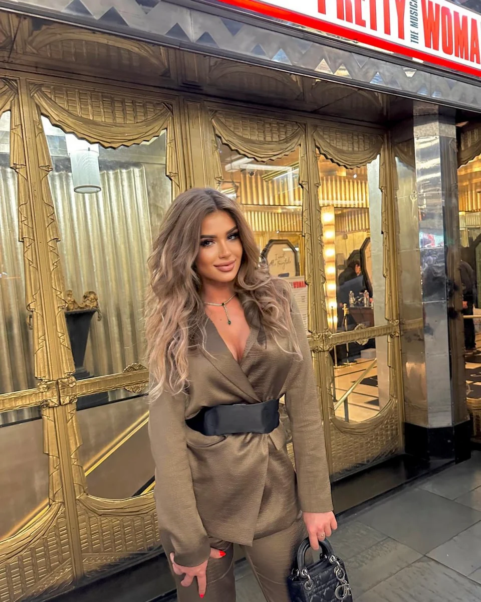 Stella escort in Milan