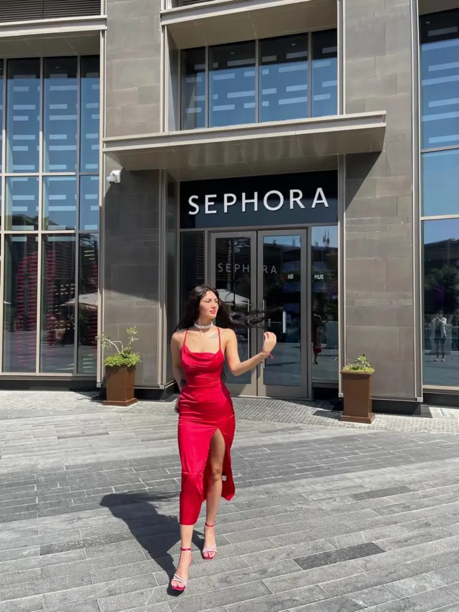 Tina escort in Milan