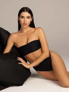 Victoria escort in Rome