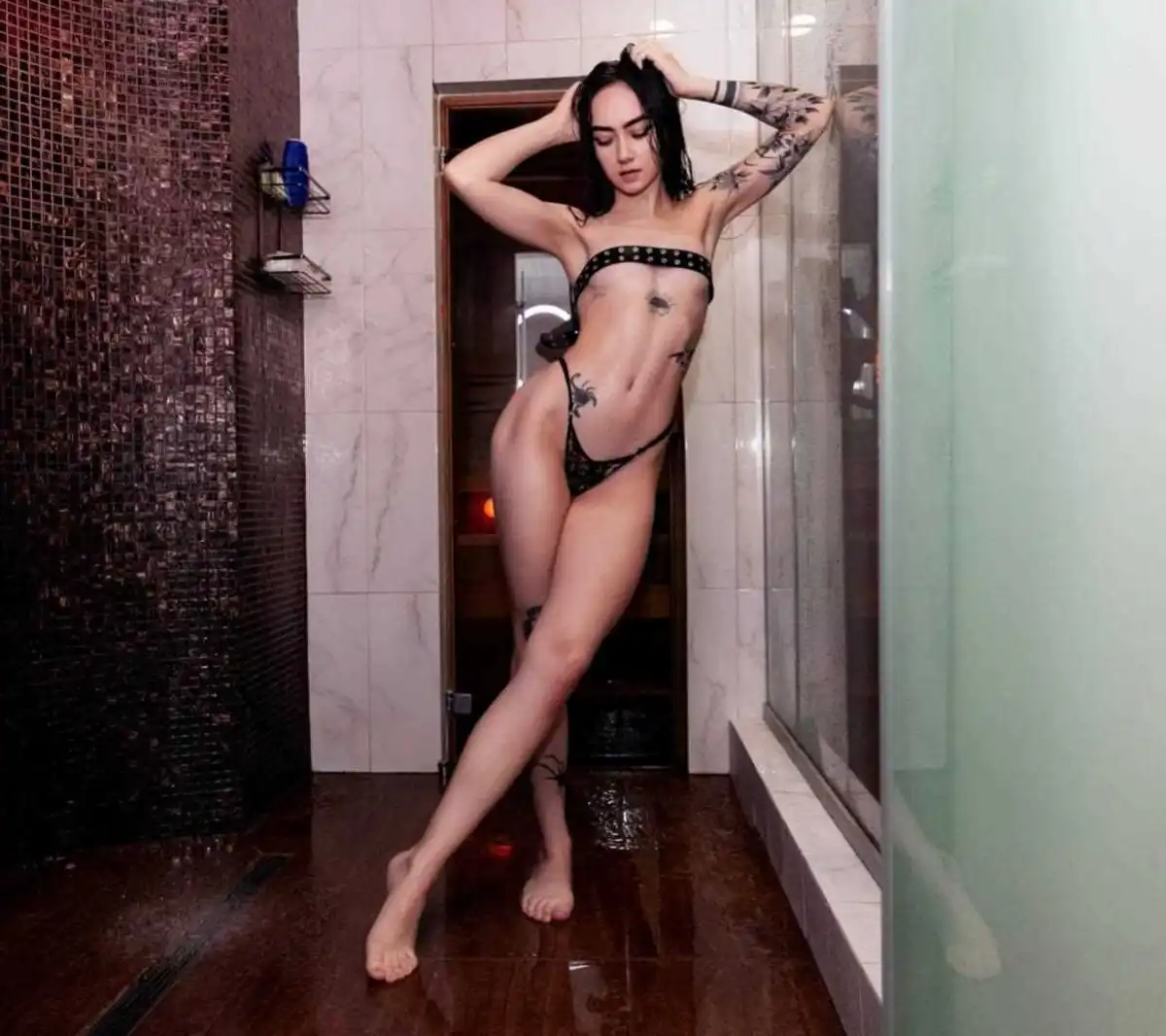 Vilena escort in Milan
